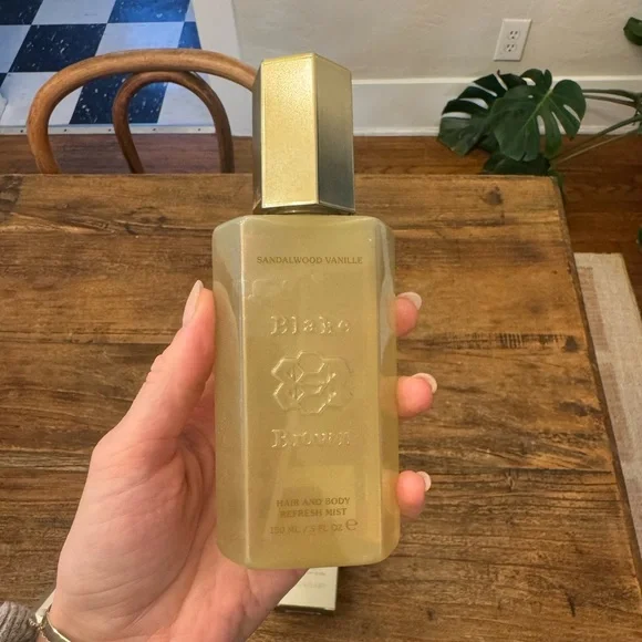 Blake Brown Hair Care Bundle - Picture 4 of 5